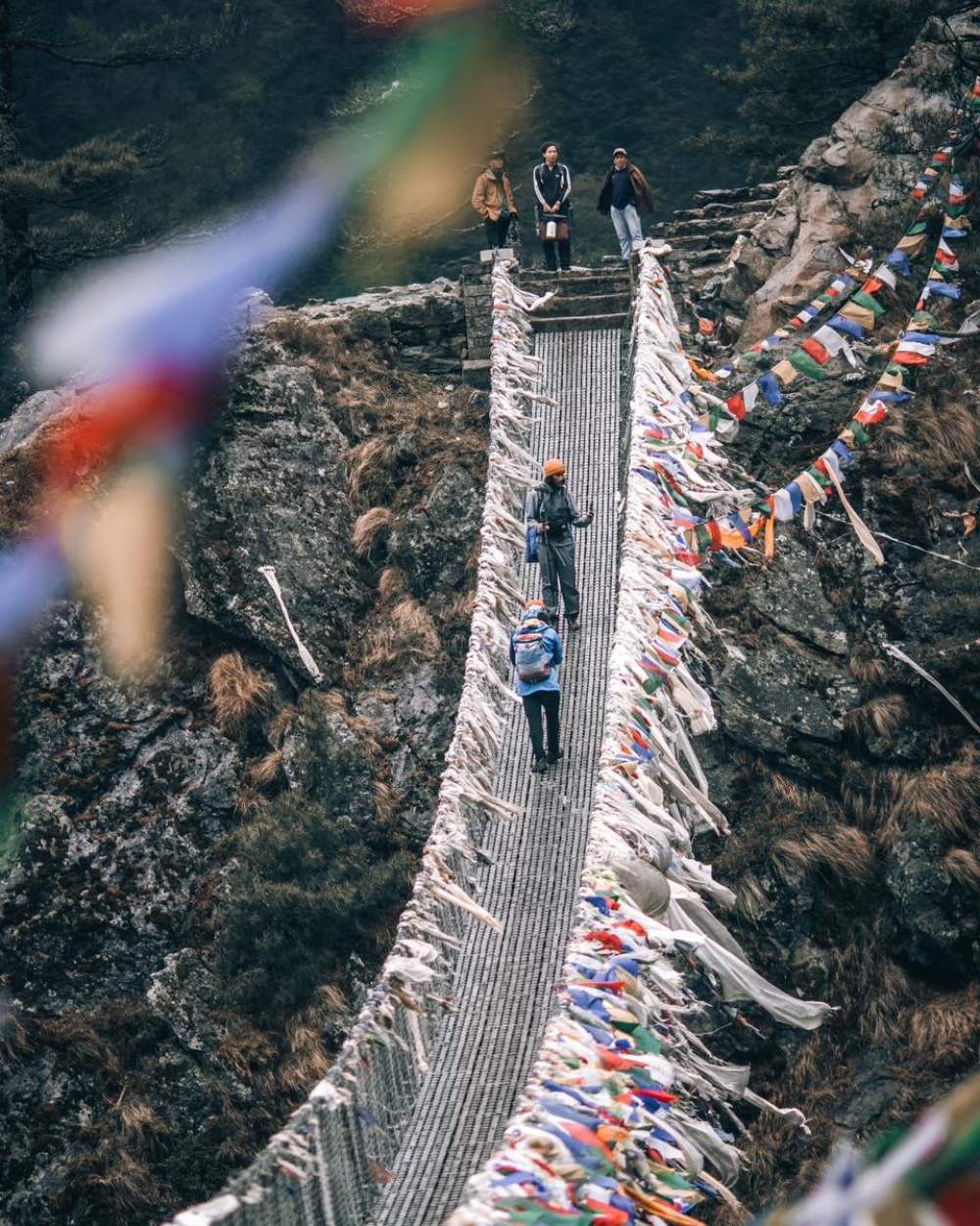 suspension bridge of everest region