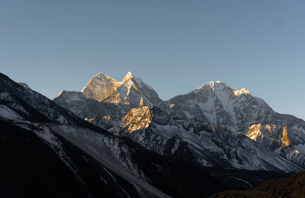 view from tengboche