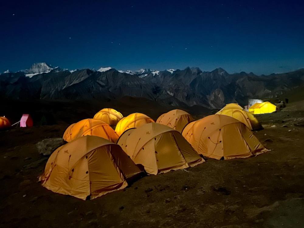 camping trek in nepal