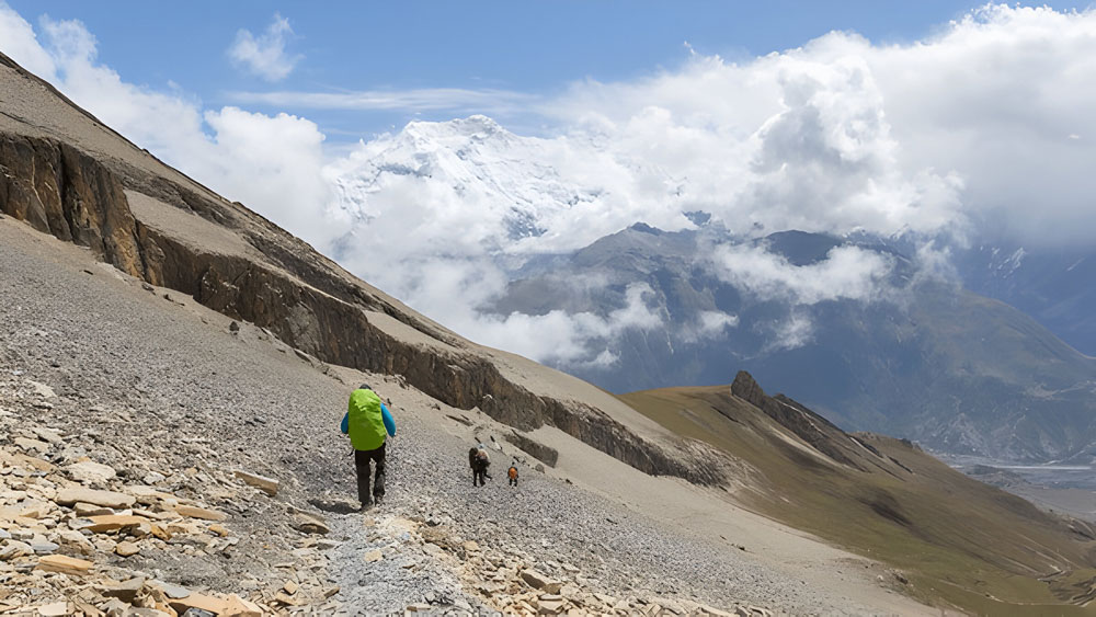 Nar Phu Valley Trek