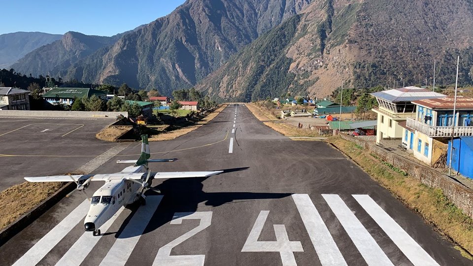 lukla flight